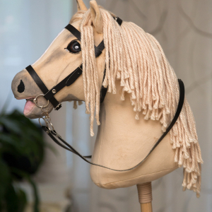 Hobby Horse Steckenpferd - Palomino isabellfarben Romy 02